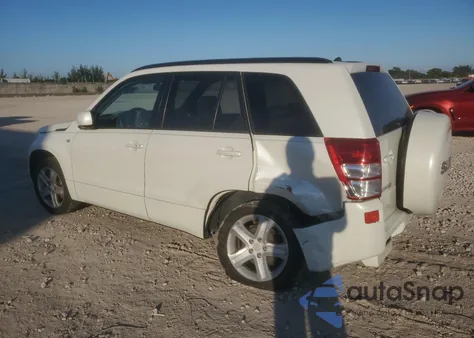 2007 Suzuki Grand Vitara Luxury z USA, uszkodzony, nr VIN JS3TE947974202172